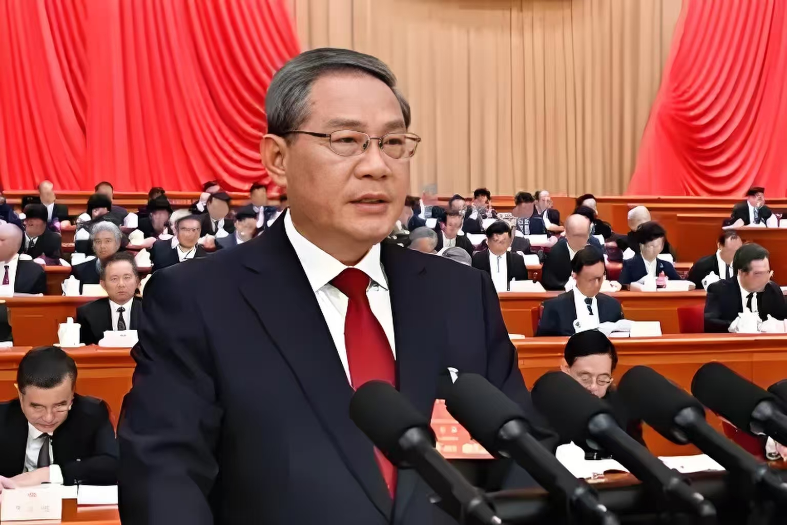 政府工作报告全文（2025年3月5日）
